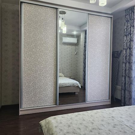 Apartments Paritet Bishkek Luaran gambar