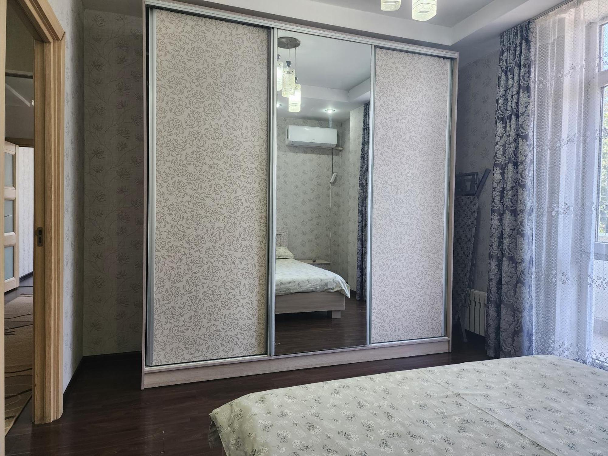 Apartments Paritet Bishkek Luaran gambar